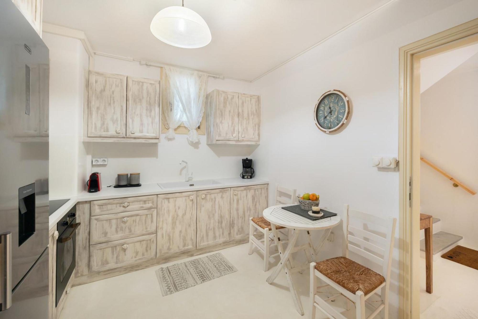 Apartment Nausithoe 1 Paros